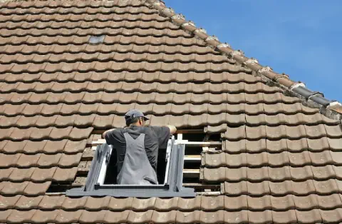 Pose de velux - Le Mayet-de-Montagne